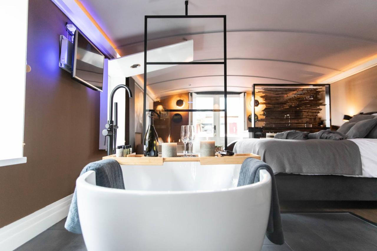 Hotel Wellnessboat De Michiel De Ruyter Groninga Esterno foto