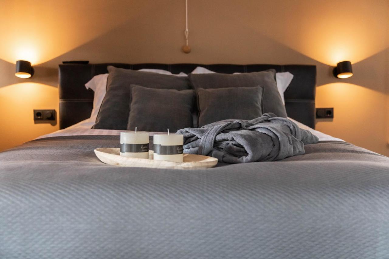 Hotel Wellnessboat De Michiel De Ruyter Groninga Esterno foto