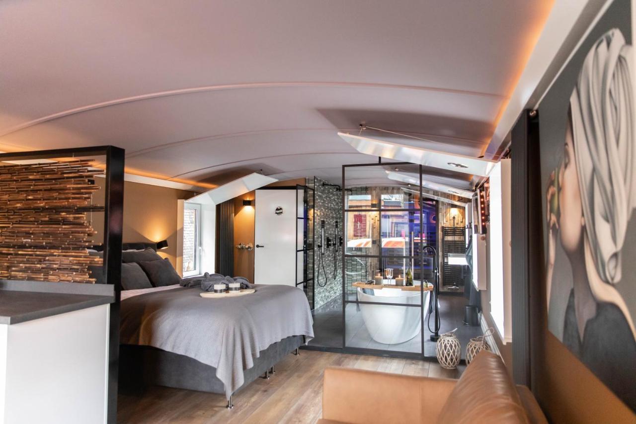 Hotel Wellnessboat De Michiel De Ruyter Groninga Esterno foto
